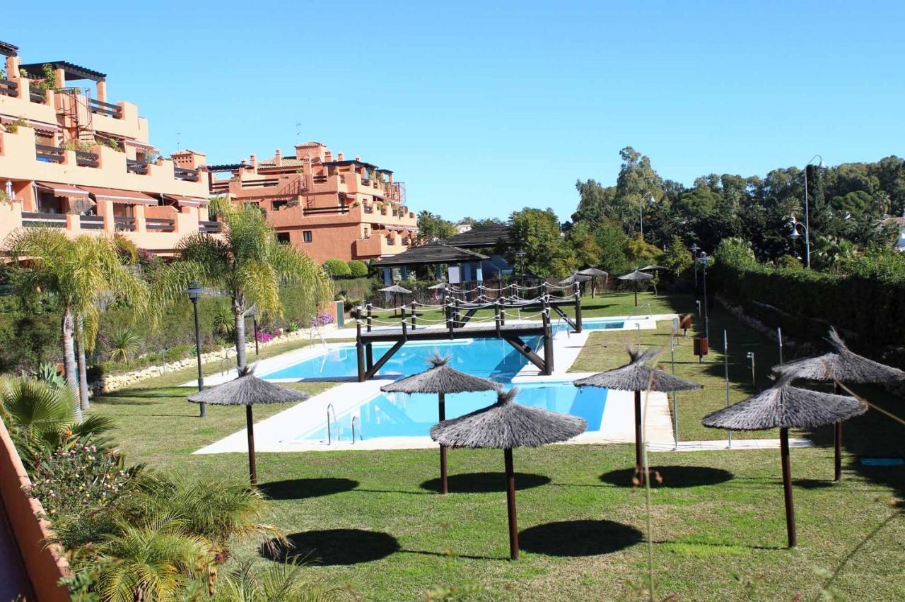 Playa Angel Apartment Estepona Exterior photo